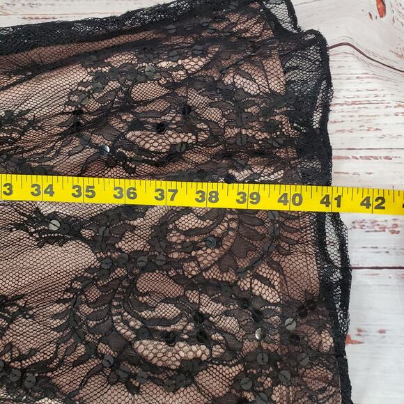 Deep V Sleeveless Black Lace Fairygrunge Dress Size 8 Lined Glam Witchy Sequin - Picture 14 of 15